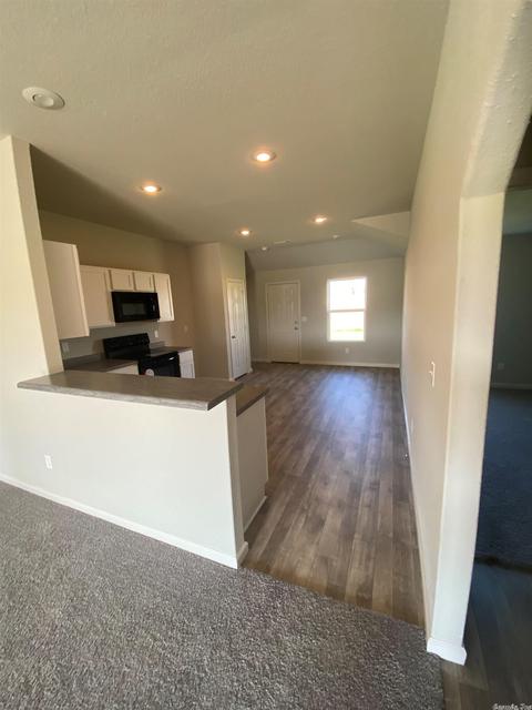3025 Emerald Park Trl, Bauxite, AR 72011 photo 3