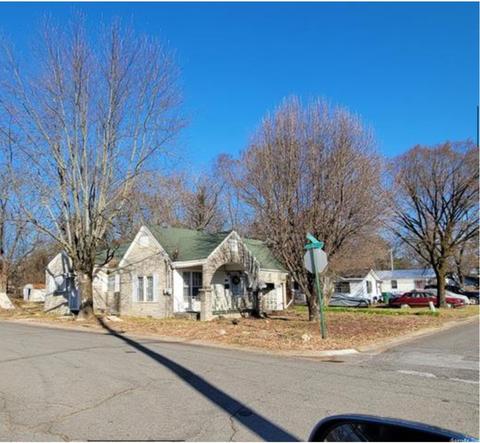 1716 Simms St, Conway, AR 72034 photo 2