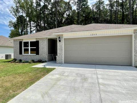 3268 Sidell Estates Dr, Benton, AR 72015 photo 1