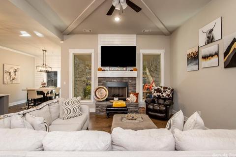 708 Jalin Cv, Benton, AR 72019 photo 5