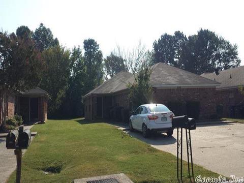 210 S Ash St, Conway, AR 72034 photo 1