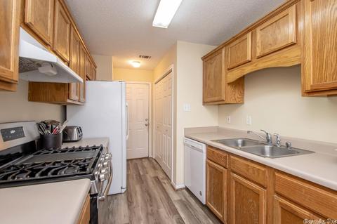 808 Elkhart, Bryant, AR 72022 photo 8
