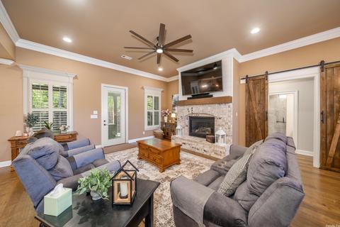 2331 Abigail Dr, Bryant, AR 72019 photo 4