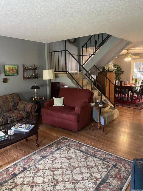 607 Greenbriar Dr, Pine Bluff, AR 71603 photo 3
