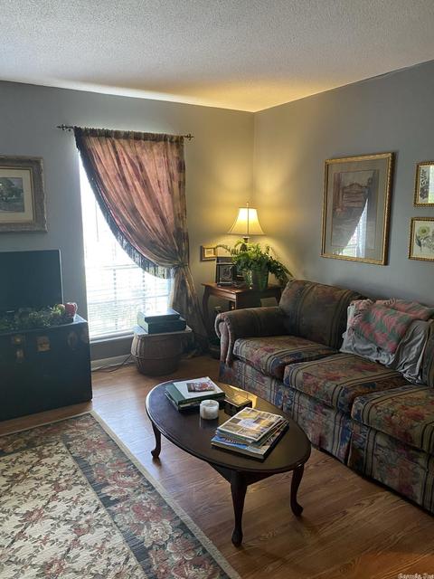 607 Greenbriar Dr, Pine Bluff, AR 71603 photo 5