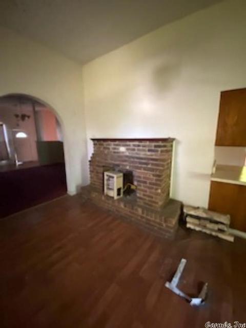 1101 E 7th St, Pine Bluff, AR 71601 photo 2
