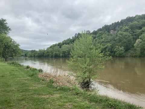 420 N Riverview, Mountain View, AR 72560 photo 2