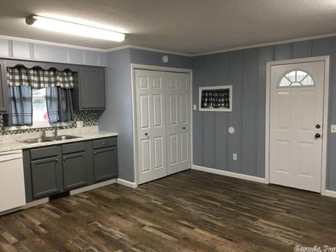 307 E Georgia, Walnut Ridge, AR 72476 photo 4
