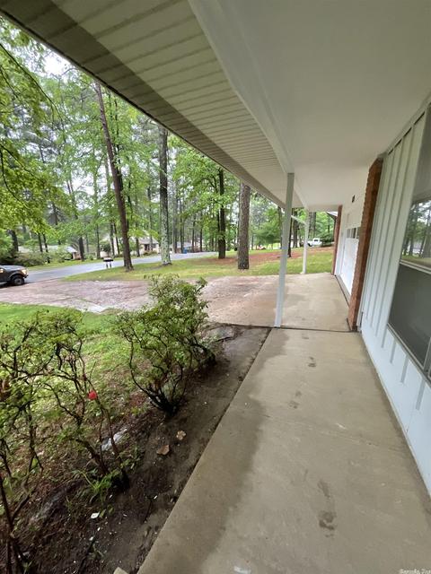 1820 Lakeview Dr, Benton, AR 72015 photo 3