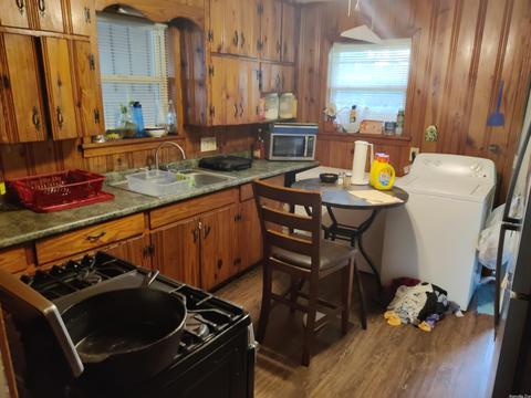 1907 Howard Dr, Pine Bluff, AR 71603 photo 3