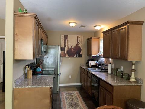 215 Iris St, Haskell, AR 72015 photo 8