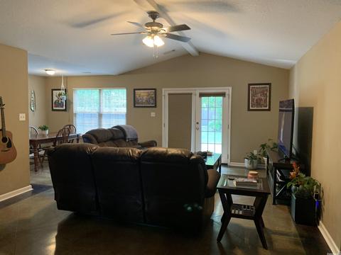 215 Iris St, Haskell, AR 72015 photo 5