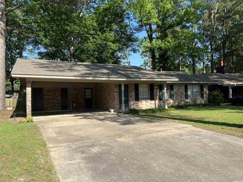 13 King Richard Cv, Pine Bluff, AR 71603 photo 2