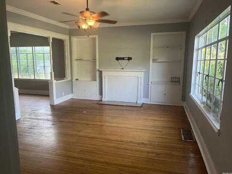 2412 Poplar, Pine Bluff, AR 71603 photo 2