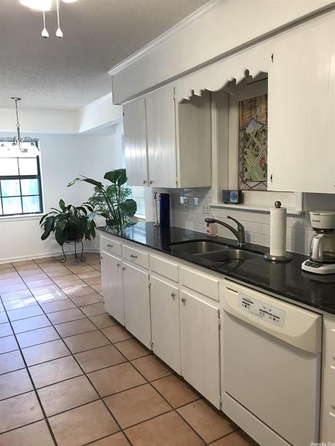 11 Kensington Cv Cv, Pine Bluff, AR 71603 photo 9