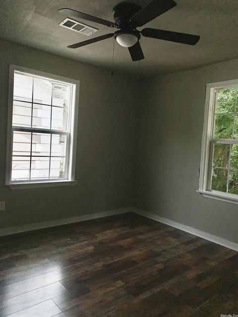 1602 W 9th Ave, Pine Bluff, AR 71603 photo 11