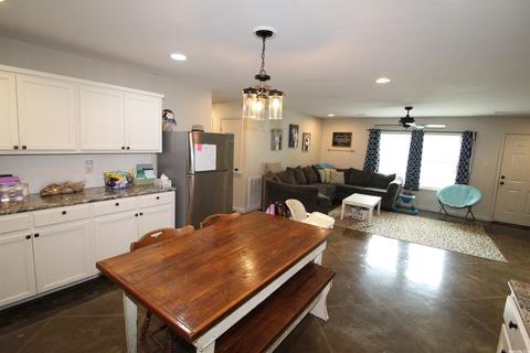 124 Adams St, Haskell, AR 72015 photo 6
