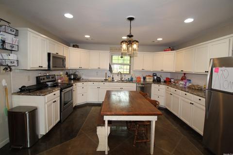 124 Adams St, Haskell, AR 72015 photo 4