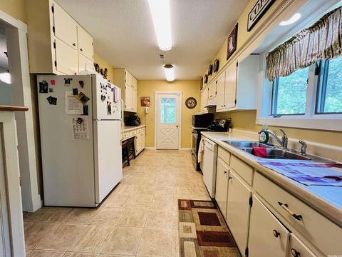639 E Campground Rd, Ash Flat, AR 72513 photo 15