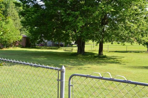 106 Washington Dr, Horatio, AR 71842 photo 22