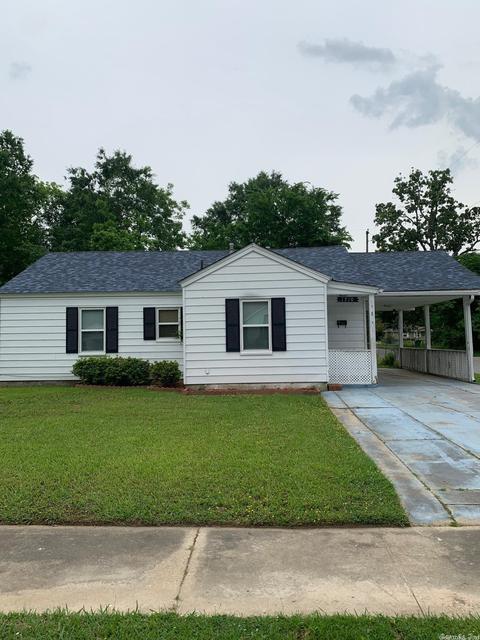 1710 Vaughn St, Pine Bluff, AR 71603 photo 1