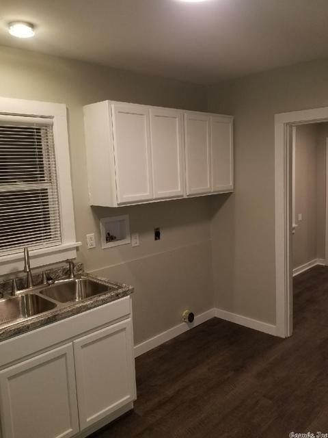 1710 Vaughn St, Pine Bluff, AR 71603 photo 5