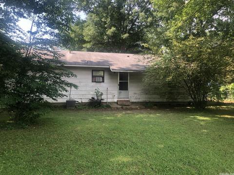 132 W Mill St, Malvern, AR 72104 photo 2