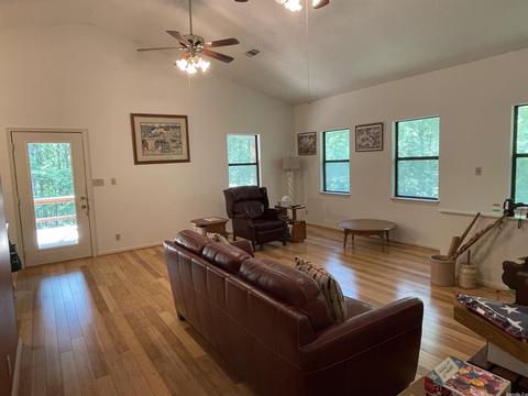 10110 Bear Ln, Benton, AR 72019 photo 2