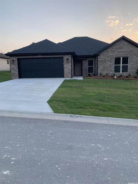 1065 Heritage Way, Benton, AR 72019 photo 1