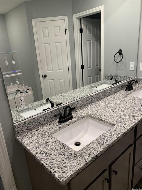 1065 Heritage Way, Benton, AR 72019 photo 6