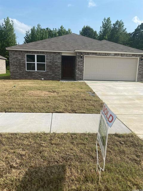 1075 Okeefe Ave, Conway, AR 72032 photo 1