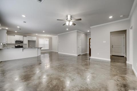 1540 Blue Lucerne Dr, Conway, AR 72034 photo 4
