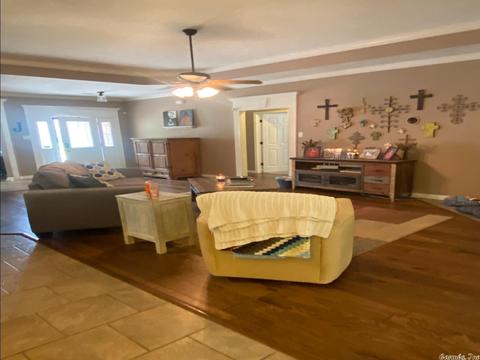 209 Jackson Park Cv, Cabot, AR 72023 photo 4