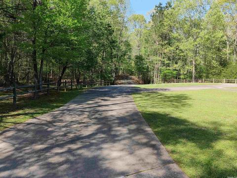 7210 Thousand Oaks Dr, Pine Bluff, AR 71603 photo 3