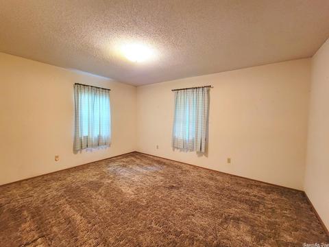 619 N 9th St, De Queen, AR 71832 photo 9