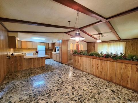 619 N 9th St, De Queen, AR 71832 photo 6