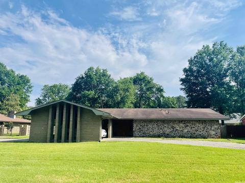 2302 W 42nd Ave, Pine Bluff, AR 71603 photo 1