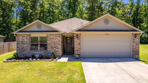 1302 Crossing Loop, Bryant, AR 72022 photo 1