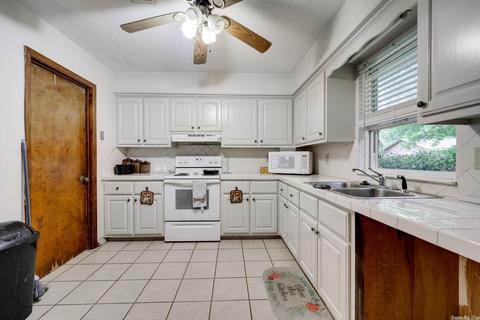 2109 West St, Conway, AR 72032 photo 11