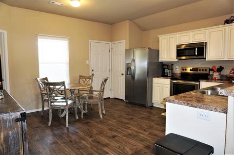 310 Emma Dr, Brookland, AR 72417 photo 5