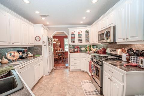 10024 Pepperidge Rd, Pine Bluff, AR 71603 photo 14