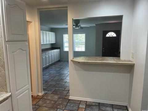 302 E 2nd St, Lonoke, AR 72086 photo 18