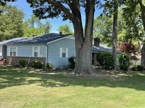 302 E 2nd St, Lonoke, AR 72086 photo 2