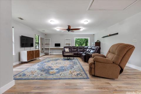 1920 Reed St, Benton, AR 72015 photo 4