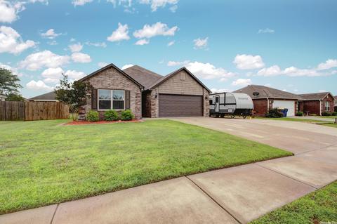 2438 Palisade Dr, Cabot, AR 72023 photo 1