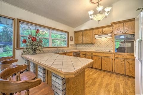 1025 Circle Dr, De Queen, AR 71832 photo 8