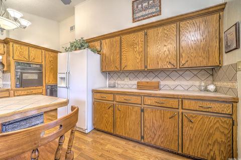 1025 Circle Dr, De Queen, AR 71832 photo 10