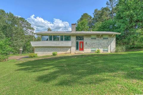 1025 Circle Dr, De Queen, AR 71832 photo 1