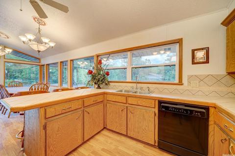 1025 Circle Dr, De Queen, AR 71832 photo 9