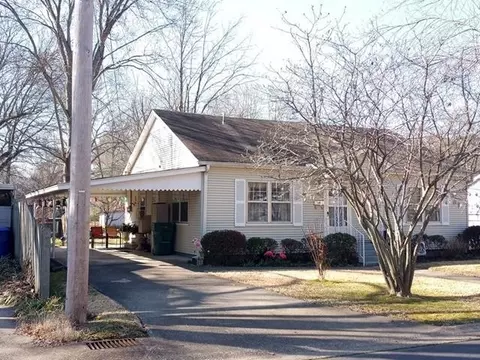 1823 Lee Ave, Conway, AR 72034 photo 1